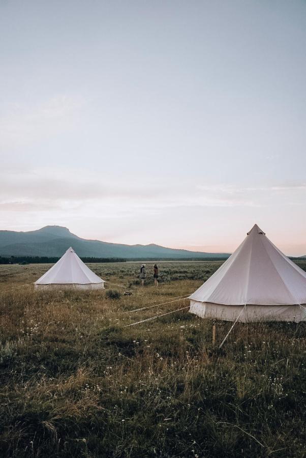Wander Camp Yellowstone Island Park Eksteriør bilde